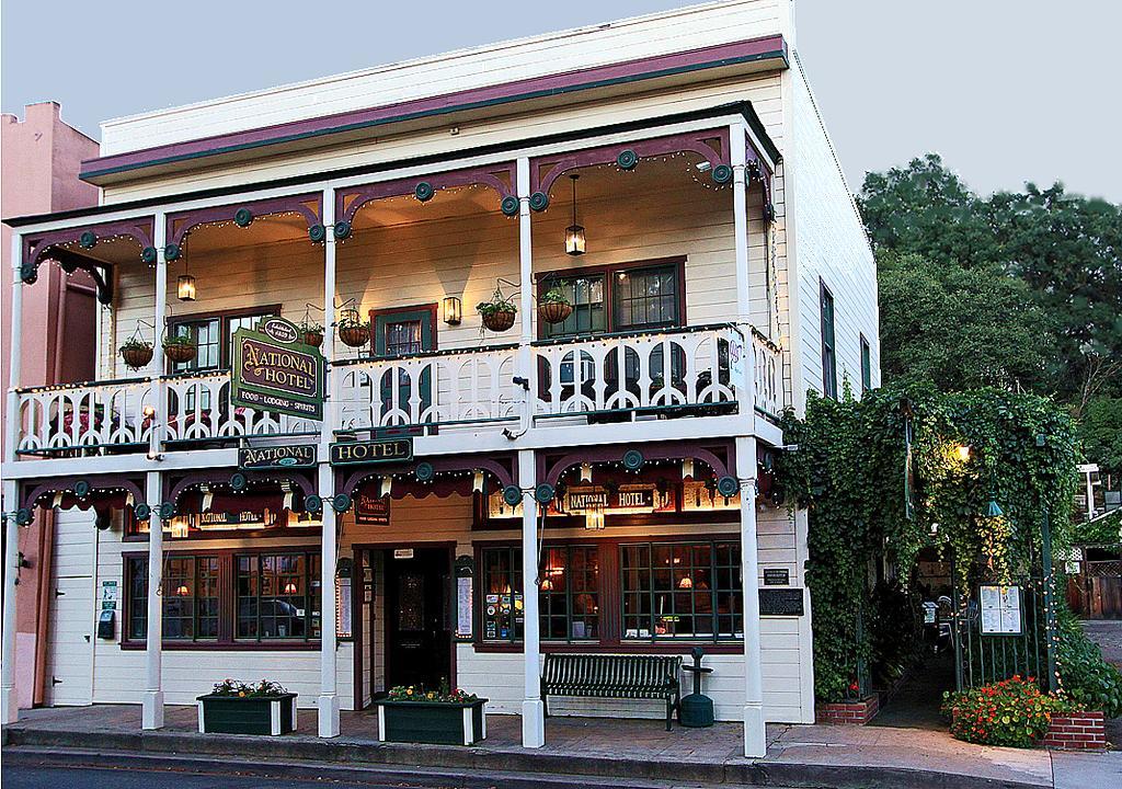 Hotel The National 3*