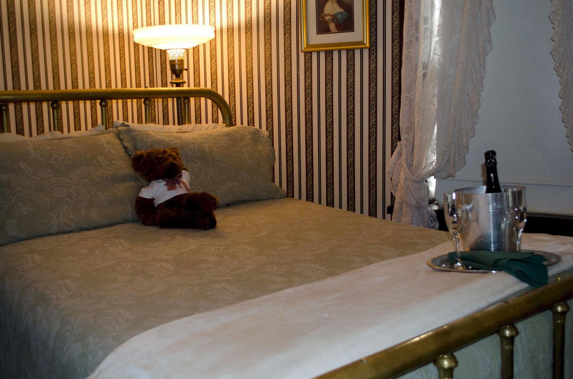 Hotel The National 3*